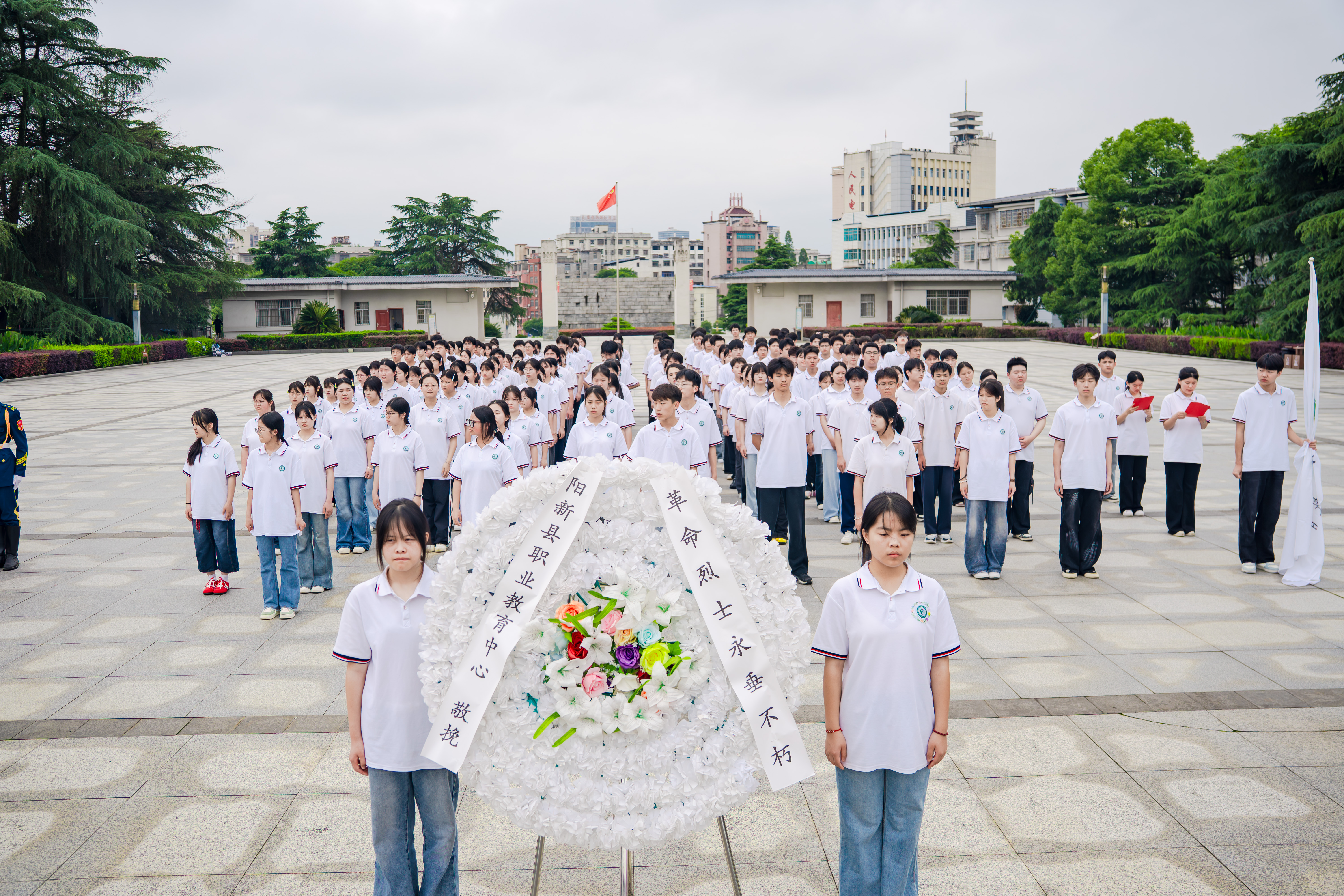 2026年阳新县职业教育中心集中入团活动【长征传媒拍摄】-湖北长征传媒有限公司