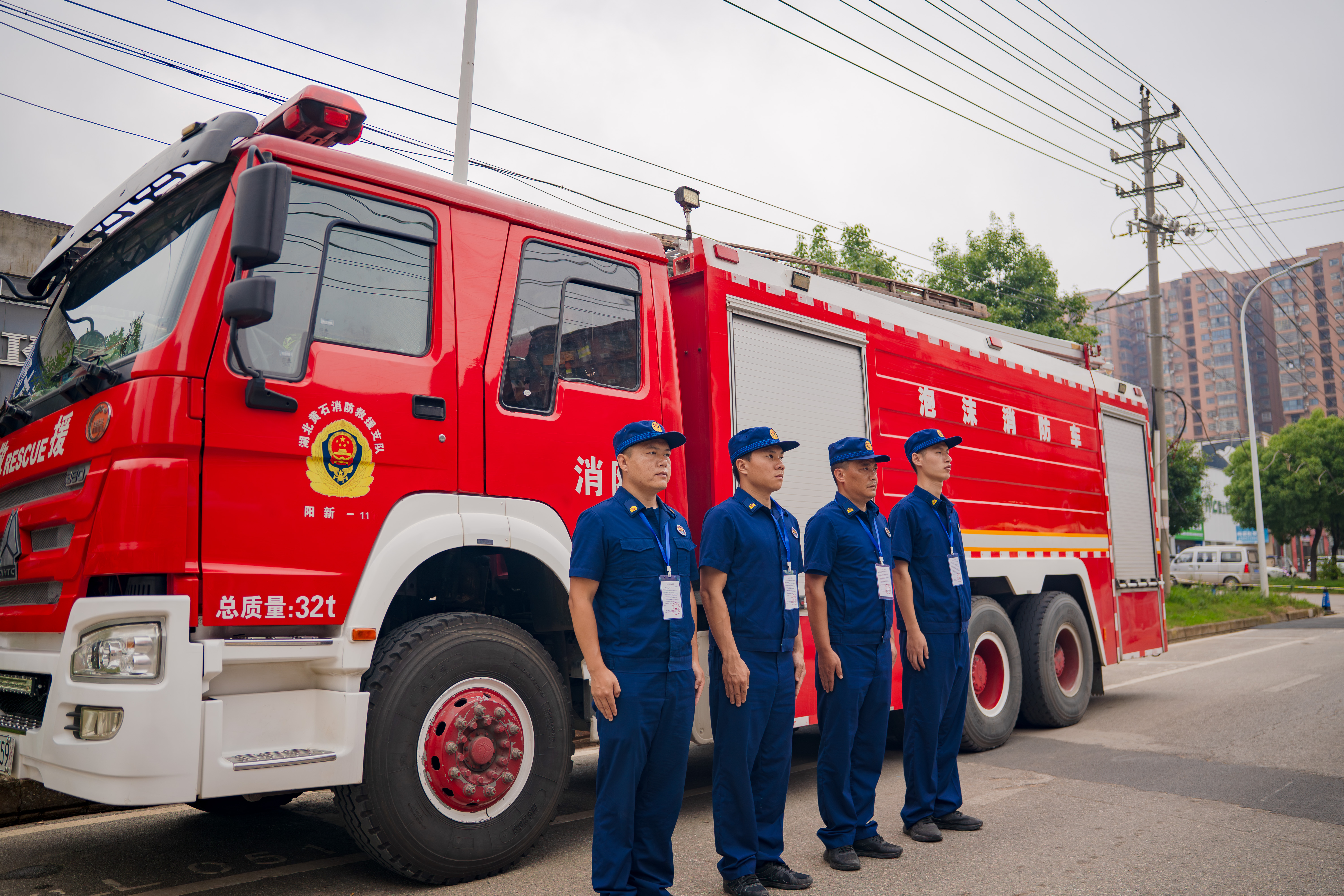 阳新县应急管理局全力护航2026年高考执勤工作拍摄——长征传媒-湖北长征传媒有限公司