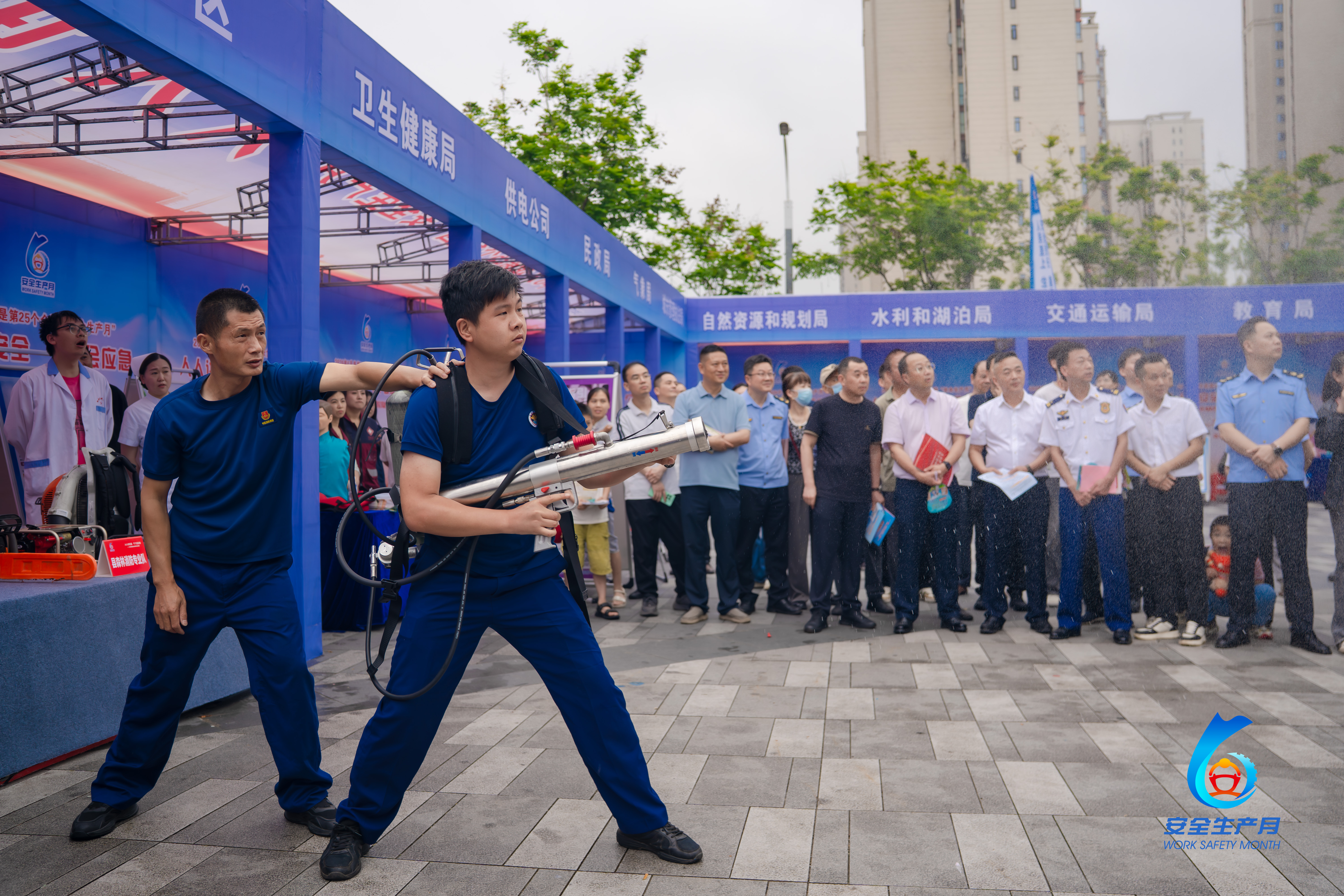 第25个全国“安全生产月”主题“人人讲安全 个个会应急——排查整治风险隐患活动【长征传媒宣传摄影】-湖北长征传媒有限公司